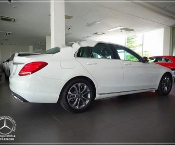 Mercedes-Benz C class  C200   2018 - Cần bán Mercedes C200 sản xuất năm 2018, màu trắng, xe nhập