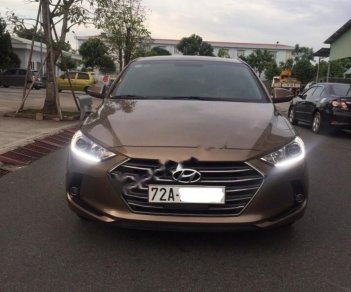 Hyundai Elantra 2017 - Cần bán xe Hyundai Elantra sản xuất năm 2017, màu nâu như mới, giá 625tr