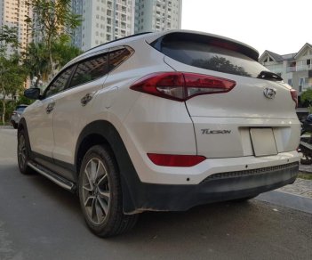 Hyundai Tucson 2018 - Cần bán Hyundai Tucson 2018, màu trắng, nhập khẩu