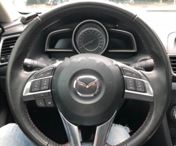Mazda 3 1.5 AT 2017 - Cần bán xe Mazda 3 1.5 AT 2017, màu trắng như mới, 639 triệu