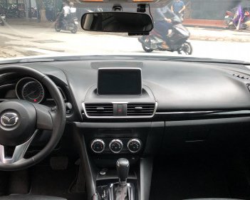 Mazda 3  1.5 AT  2017 - Bán Mazda 3 1.5 AT 2017, màu trắng