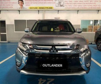 Mitsubishi Outlander  2.0 CVT 2018 - Bán ô tô Mitsubishi Outlander 2.0 CVT đời 2018, màu xám, giá 807.5tr