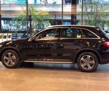 Mercedes-Benz GLC-Class GLC 200 2018 - Cần bán xe Mercedes GLC 200 năm sản xuất 2018, màu đen