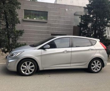 Hyundai Accent   2014 - Cần bán Hyundai Accent 2014, màu bạc, xe nhập, số tự động