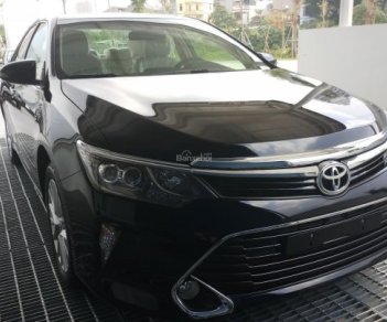 Toyota Camry 2018 - Bán Toyota Camry 2018 tại Thanh Hóa, trả góp 80% chỉ 300tr - LH: 0973.530.250