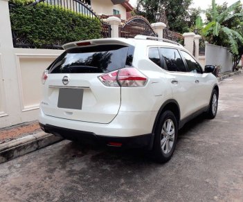 Nissan X trail 2.0AT 2017 - Bán xe Nissan X-Trail 2017 Đk 2018, số tự động, màu trắng, bản full