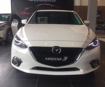 Mazda 3 1.5 SD 2018 - Bán Mazda 3 1.5 SD sản xuất 2018, màu trắng giá cạnh tranh