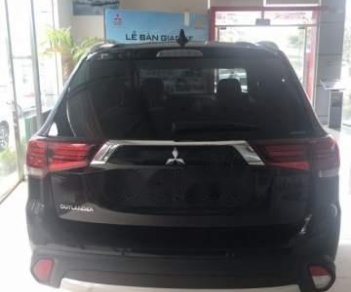 Mitsubishi Outlander 2.4L Mivec 2018 - Bán xe Mitsubishi Outlander 2.4L Mivec năm 2018