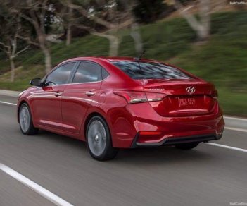 Hyundai Accent   2018 - Bán xe Hyundai Accent năm sản xuất 2018, màu đỏ, nhập khẩu nguyên chiếc