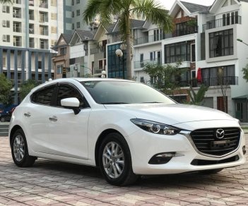 Mazda 3 1.5 AT 2017 - Bán xe Mazda 3 1.5 AT đời 2017, màu trắng