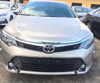 Toyota Camry  2.5Q 2018 - Bán Toyota Camry 2.5Q 2018, giá khuyến mãi tốt