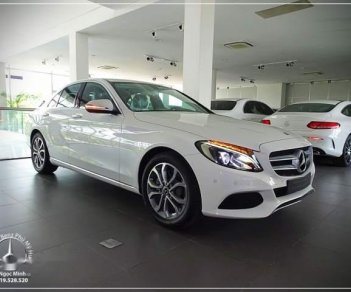 Mercedes-Benz C class  C200   2018 - Cần bán Mercedes C200 sản xuất năm 2018, màu trắng, xe nhập