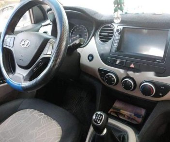 Hyundai Grand i10    2016 - Bán Hyundai Grand i10 năm sản xuất 2016, màu trắng, nhập khẩu Hàn Quốc chính chủ