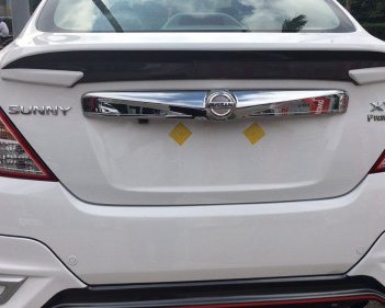 Nissan Sunny  XV 2018 - Bán ô tô Nissan Sunny XV đời 2018, màu trắng