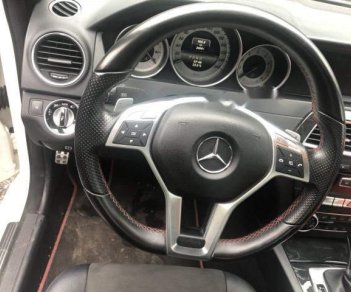 Mercedes-Benz C class  C300 AMG Plus  2013 - Bán ô tô Mercedes C300 AMG Plus đời 2013, màu trắng còn mới