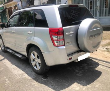 Suzuki Grand vitara AWD 2011 - Bán ô tô Suzuki Grand Vitara AWD năm 2011, màu bạc, xe nhập Japan 100%