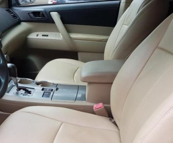 Toyota Highlander 2.7 LE 2010 - Cần bán xe Toyota Highlander năm sản xuất 2010, nhập khẩu nguyên chiếc