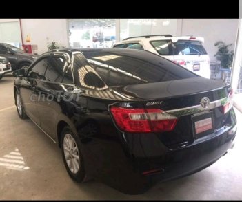 Toyota Camry 2.0E 2012 - Bán Toyota Camry 2.0E 2012, màu đen