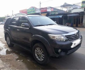 Toyota Fortuner 2013 - Bán xe Toyota Fortuner đời 2013, màu xám số tự động giá cạnh tranh