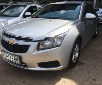 Chevrolet Cruze 2010 - Bán Chevrolet Cruze 2010, màu bạc, giá chỉ 290 triệu