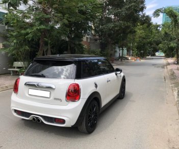 Mini Cooper S 2015 - Bán xe Mini Cooper S tự động 2015 màu trắng, nhập khẩu