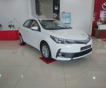 Toyota Corolla altis 2018 - Bán Toyota Corolla Altis 2018, màu trắng, 672tr