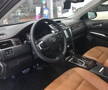 Toyota Camry 2.5Q 2018 - Bán Toyota Camry 2.5Q 2018, màu đen, khuyến mại 30 triệu tại Nam Định