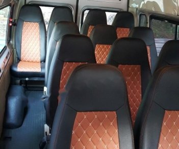 Ford Transit Standard MID 2015 - Cần bán xe Ford Transit Standard MID đời 2015, màu bạc, xe gia đình 