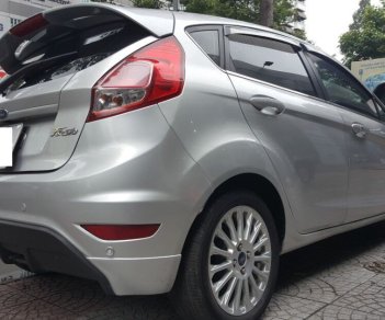 Ford Fiesta 1.0 Ecoboost 2013 - Bán ô tô Ford Fiesta 1.0 Ecoboost đời 2013, màu bạc, giá chỉ 439 triệu, xe chính hãng