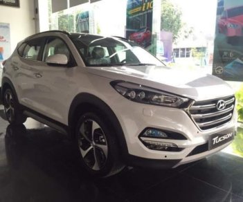 Hyundai Tucson 2018 - Bán ô tô Hyundai Tucson đời 2018, màu trắng, giá tốt