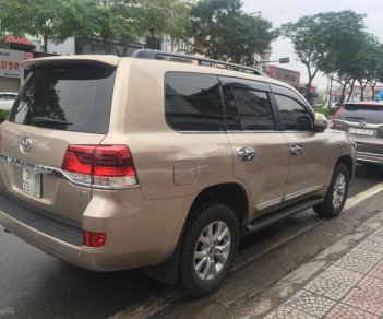 Toyota Land Cruiser VX 4.6  2016 - Bán xe Toyota Land Cruiser VX 4.6 đời 2017, màu vàng, nhập khẩu nguyên chiếc