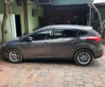 Ford Focus 2017 - Bán Ford Focus đời 2017, màu xám, 500 triệu