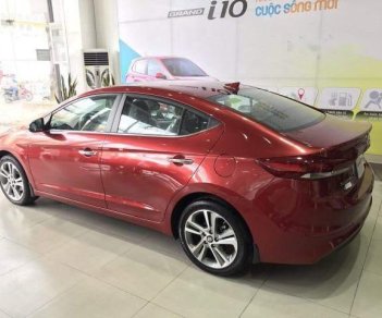 Hyundai Elantra  2.0  2018 - Bán Hyundai Elantra 2.0 đời 2018, màu đỏ, 669tr