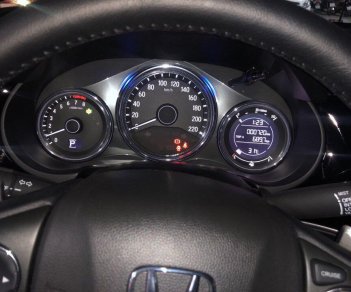 Honda City 2018 - Gia đình cần bán xe lướt City 2018, số tự động phom mới, màu xám bạc