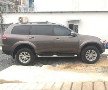 Mitsubishi Pajero 2016 - Bán xe Mitsubishi Pajero năm sản xuất 2016, màu nâu, giá tốt