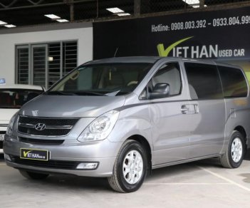 Hyundai Starex 2.5MT 2015 - Cần bán Hyundai Starex 2.5MT sản xuất 2015, màu xám (ghi), nhập khẩu nguyên chiếc, giá tốt