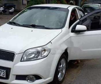 Chevrolet Aveo 2015 - Bán ô tô Chevrolet Aveo 2015, màu trắng, giá chỉ 298 triệu