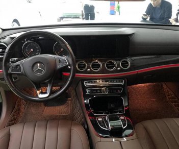 Mercedes-Benz E class E250 2016 - Bán Mercedes E250 đời 2016, ĐK 2017, màu đen