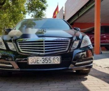 Mercedes-Benz E class E200 2012 - Bán ô tô Mercedes E200 sản xuất năm 2012, màu đen còn mới, giá chỉ 910 triệu