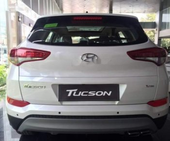 Hyundai Tucson 2018 - Bán ô tô Hyundai Tucson đời 2018, màu trắng, giá tốt