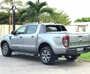 Ford Ranger 3.2AT Wildtrak 2016 - Bán Ford Ranger Wildtrak 3.2AT 03/2016 màu xám titan, một chủ