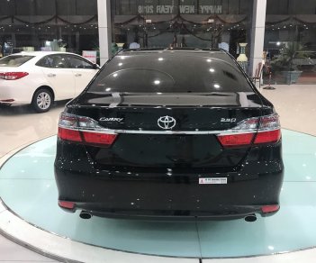 Toyota Camry 2.5Q 2018 - Bán Toyota Camry 2.5Q 2018, màu đen, khuyến mại 30 triệu tại Nam Định