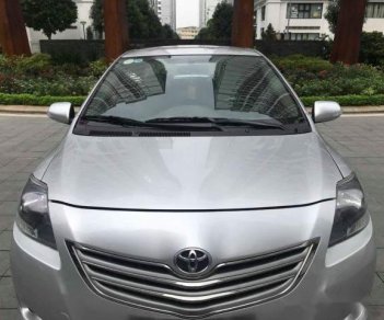 Toyota Vios E 2013 - Bán ô tô Toyota Vios E đời 2013, màu bạc chính chủ, giá chỉ 395 triệu