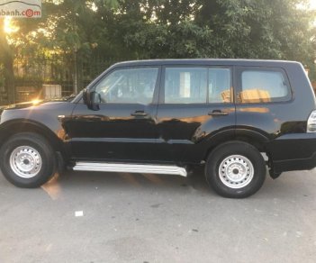 Mitsubishi Pajero 2007 - Bán gấp Mitsubishi Pajero đời 2007, màu đen, nhập khẩu