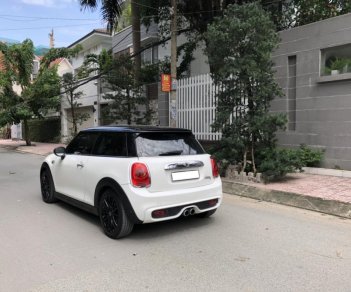 Mini Cooper S 2015 - Bán xe Mini Cooper S tự động 2015 màu trắng, nhập khẩu