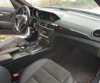 Mercedes-Benz C class  C300 AMG 2013 - Bán Mercedes C300 AMG năm 2013, màu trắng