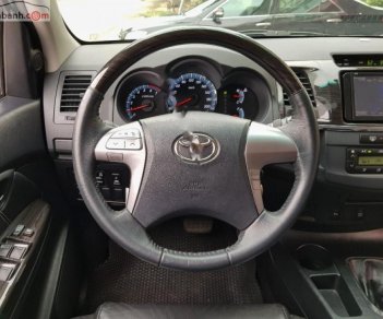 Toyota Fortuner TRD Sportivo 4x4 AT 2014 - Bán Toyota Fortuner Sportivo 4x4AT năm 2014, màu trắng giá tốt
