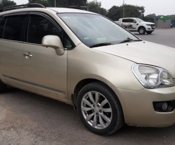 Kia Carens 2011 - Cần bán Kia Carens đời 2011 - bản đủ - máy 2.0 - cửa nóc – màu vàng cát