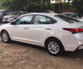 Hyundai Accent 1.4 MT 2018 - Bán Hyundai Accent, số sàn, màu trắng, xe giao ngay, giá KM hấp dẫn, hỗ trợ vay trả góp LS ưu đãi. LH: 0903175312