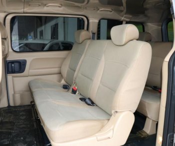 Hyundai Starex 2.5MT 2015 - Cần bán Hyundai Starex 2.5MT sản xuất 2015, màu xám (ghi), nhập khẩu nguyên chiếc, giá tốt